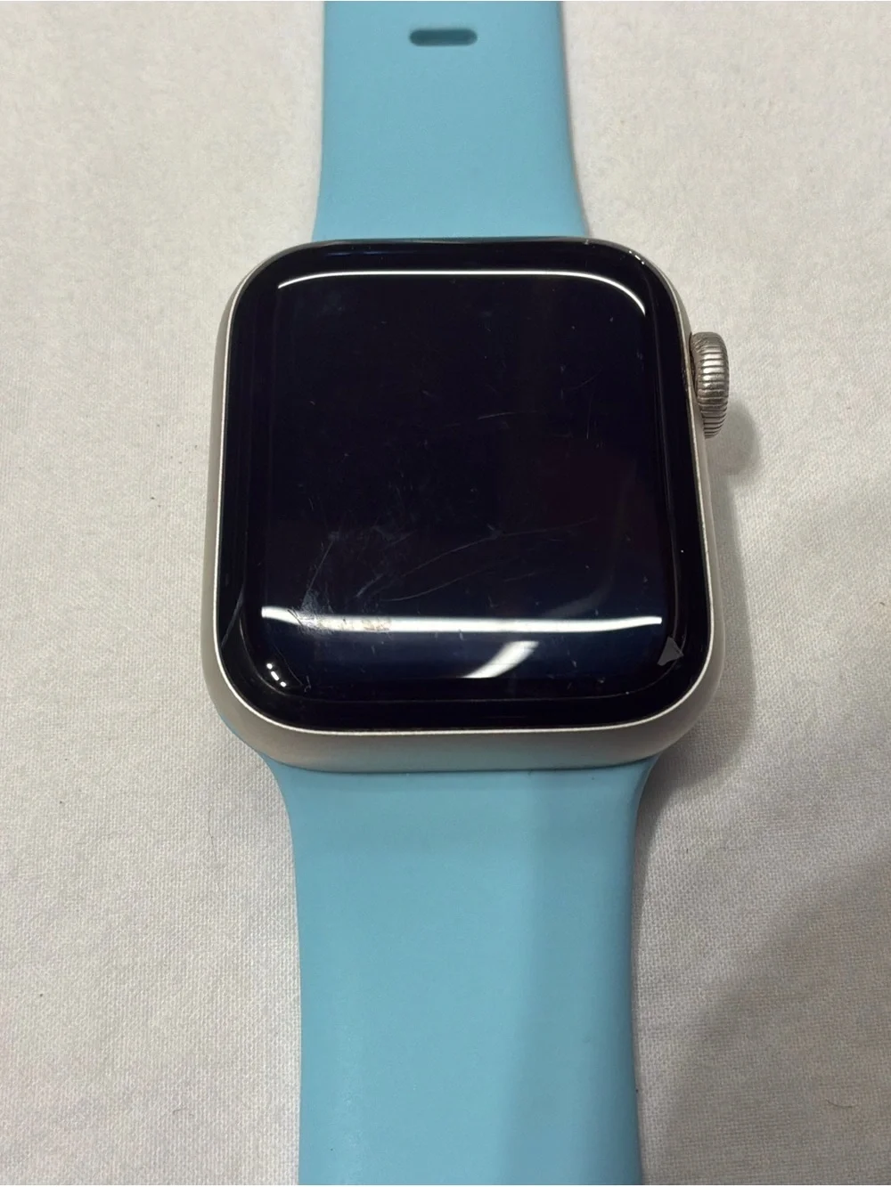 Apple Watch SE (2nd Generation) 40mm Aluminum with Sport Band - Low Battery Life